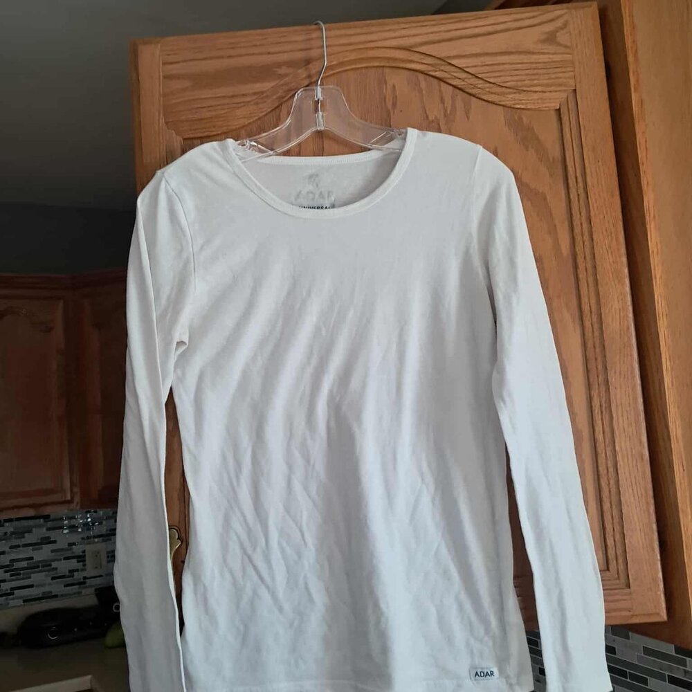 WOMENS TOP SIZE S.CH